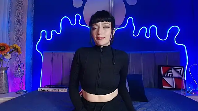 JeanneSabatier online show from February 2026 07:58:02 PM