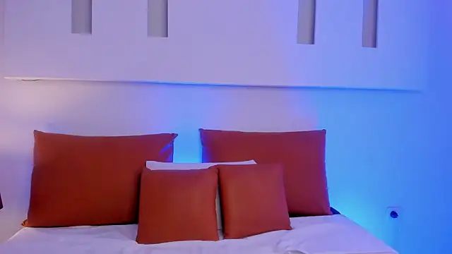 Camila Mason online show from September 2025 01:16:02 PM