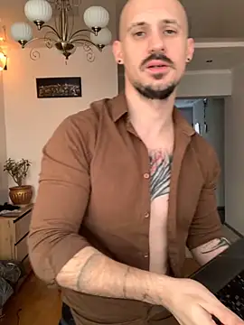 Snapshot of AssHunter4k chatting on November 2025 09:23:02 AM AssHunter4k online show from November 2025 09:23:02 AM