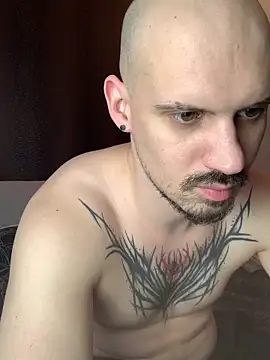 AssHunter4k online show from December 2025 08:40:02 AM