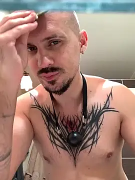 Snapshot of AssHunter4k chatting on October 2025 08:57:02 AM AssHunter4k online show from October 2025 08:57:02 AM