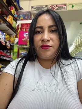 Miia Jazmin online show from April 2026 03:05:01 PM