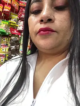 Snapshot of Miia_Jazmin chatting on September 2025 08:25:02 PM Miia Jazmin online show from September 2025 08:25:02 PM