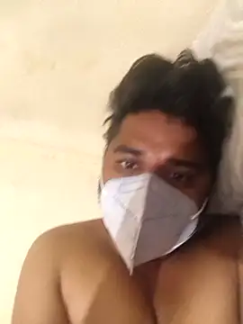 Snapshot of Raziv_komal143 chatting on March 2025 03:40:01 AM Raziv komal143 online show from March 2025 03:40:01 AM