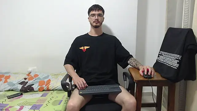 Aleex Miller online show from November 2025 10:40:02 AM