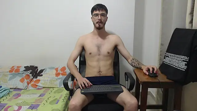 Aleex Miller online show from November 2025 12:20:01 AM