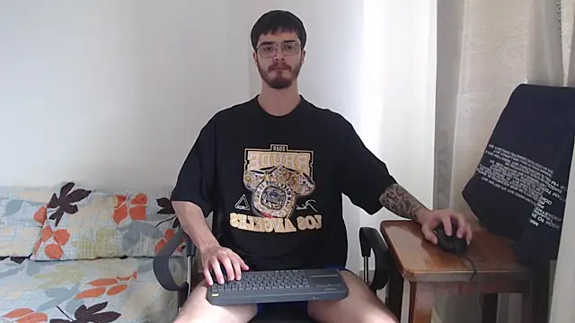 Aleex Miller online show from November 2025 08:58:01 PM