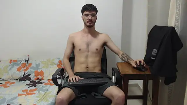 Aleex Miller online show from November 2025 09:32:01 AM