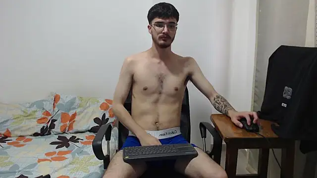 Aleex Miller online show from November 2025 11:54:01 AM