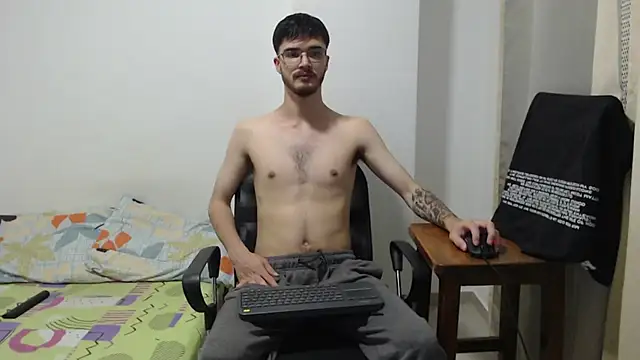 Aleex Miller online show from November 2025 04:22:01 AM