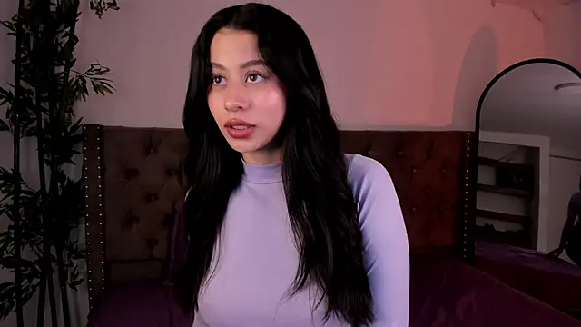 hannah brady online show from February 2025 11:34:02 PM