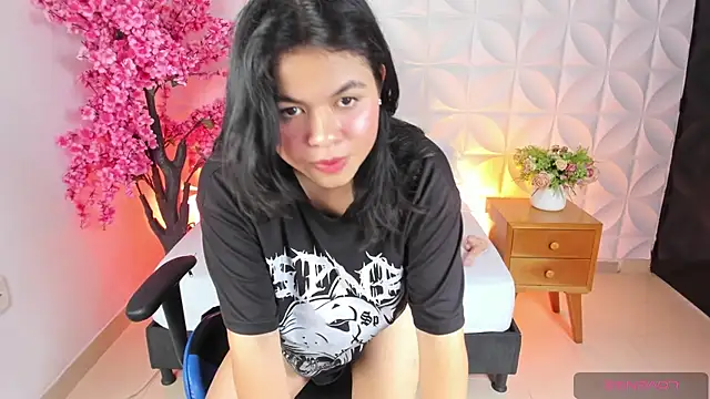 adarna13  online show from March 2025 10:21:02 PM