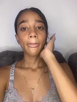 Zoe Sweett18 online show from February 2026 03:31:02 PM