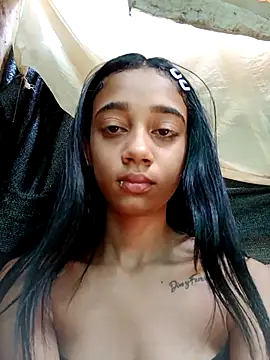 Zoe Sweett18 online show from March 2025 12:50:01 PM
