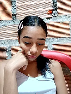 Zoe Sweett18 online show from September 2025 12:30:02 PM