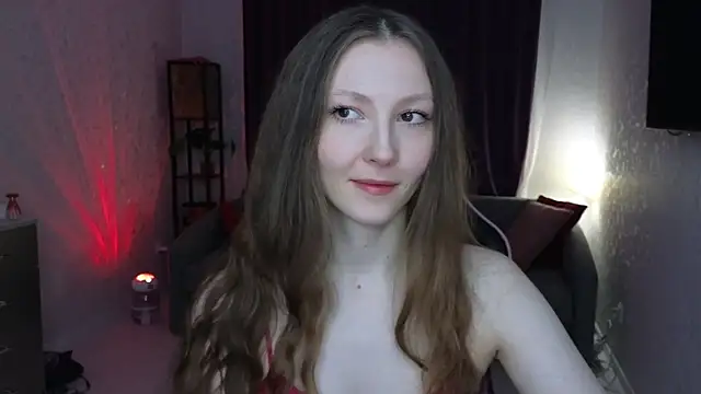 Snapshot of Sweeet_Lilit chatting on December 2025 09:09:02 PM Sweeet Lilit online show from December 2025 09:09:02 PM