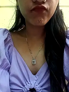 Snapshot of Miss_Cuteness chatting on February 2025 01:13:02 PM Miss Cuteness online show from February 2025 01:13:02 PM