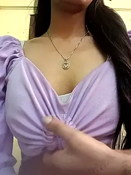 Snapshot of Miss_Cuteness chatting on February 2025 09:45:02 AM Miss Cuteness online show from February 2025 09:45:02 AM