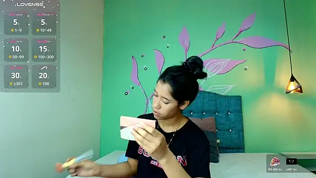 Connie Bell online show from October 2025 08:54:01 PM
