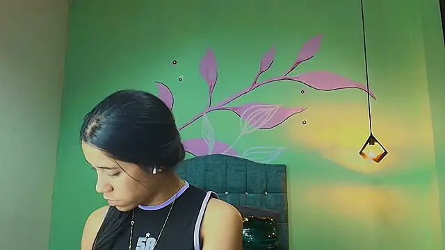 Connie Bell online show from December 2025 07:57:01 PM