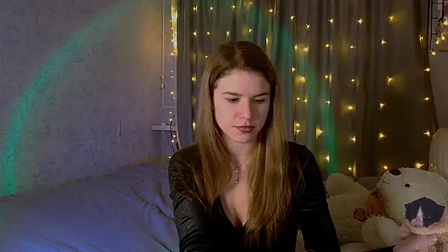 Melissa smith  online show from March 2025 09:54:02 PM