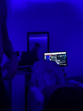 Snapshot of Foxyfire06 chatting on March 2025 04:49:02 AM Foxyfire06 online show from March 2025 04:49:02 AM