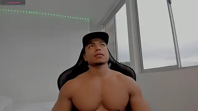 XavierColeman online show from April 2026 09:52:02 PM