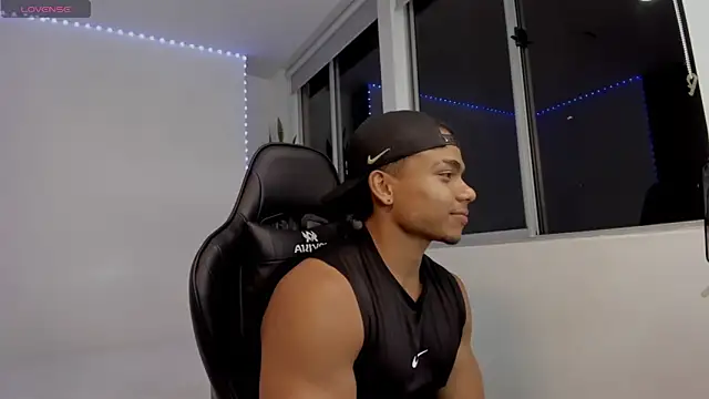 XavierColeman online show from April 2026 01:23:02 AM