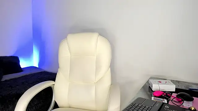ashanty b5 online show from September 2025 09:47:02 PM