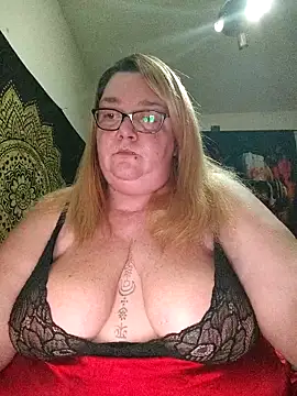 diosacurvy1984 online show from February 2026 11:15:02 PM