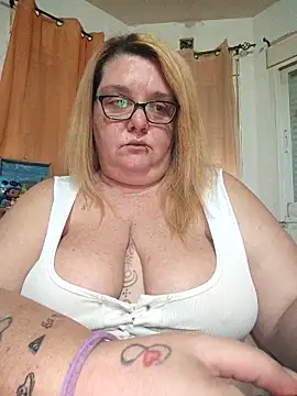 diosacurvy1984 online show from December 2025 09:58:01 AM