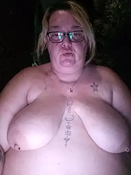 diosacurvy1984 online show from June 2026 11:25:02 PM