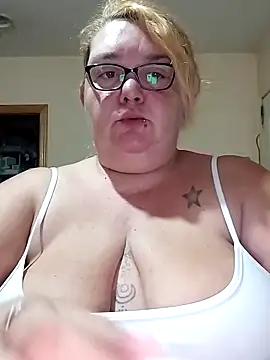 diosacurvy1984 online show from November 2025 07:13:01 AM