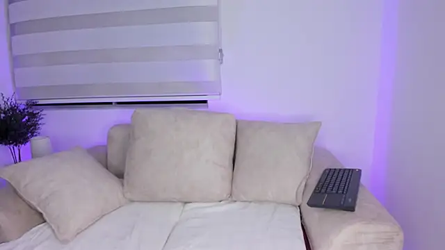 arito   online show from November 2025 09:04:02 PM