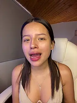 Sofia18 pinkk online show from November 2025 08:53:02 PM