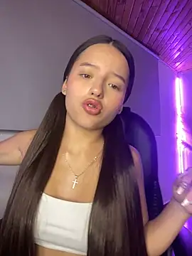 Sofia18 pinkk online show from April 2026 02:07:02 AM