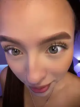 Sofia18 pinkk online show from April 2026 08:10:02 PM