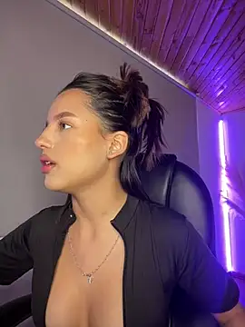 Sofia18 pinkk online show from March 2026 07:52:01 PM