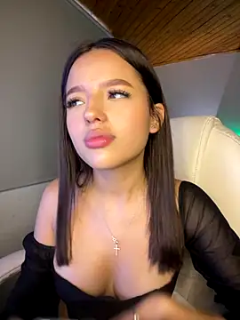 Sofia18 pinkk online show from November 2025 08:46:02 PM