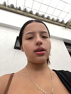 Sofia18 pinkk online show from June 2026 09:05:01 PM