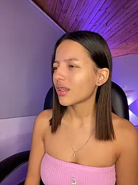 Sofia18 pinkk online show from May 2026 12:32:02 AM