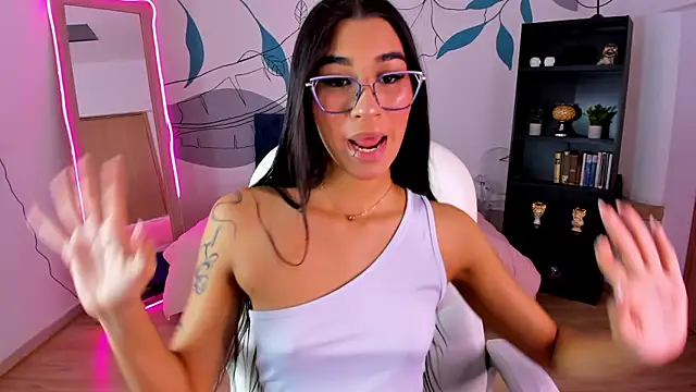 Dana Paula online show from December 2025 11:20:01 AM