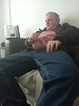 Paolo7619 online show from December 2025 10:03:02 AM