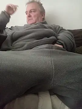 Paolo7619 online show from October 2025 08:24:02 AM