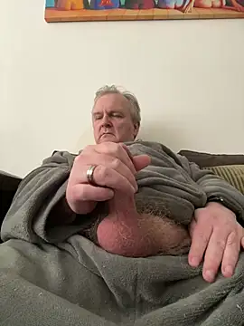 Paolo7619 online show from April 2026 07:12:01 AM