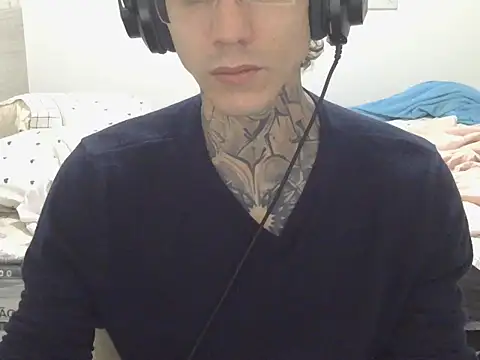 Snapshot of smokingink chatting on May 2026 07:50:02 PM smokingink online show from May 2026 07:50:02 PM