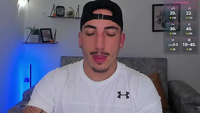 dylanspencer28 online show from October 2025 03:06:02 AM