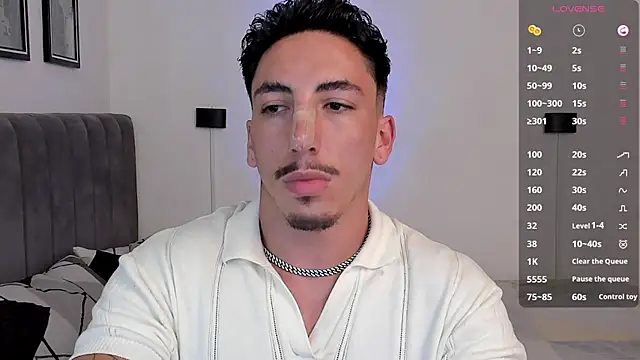 Snapshot of dylanspencer28 chatting on February 2025 10:03:02 PM dylanspencer28 online show from February 2025 10:03:02 PM