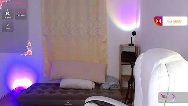 isabella1616 online show from November 2025 03:10:02 AM