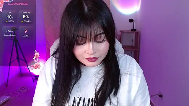 isabella1616 online show from June 2026 02:39:02 AM